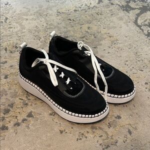 Cougar Black and White Sneakers